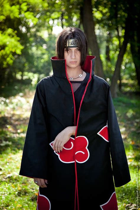 Itachi | Itachi cosplay, Akatsuki cosplay, Cosplay outfits