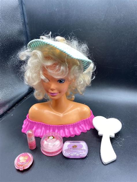 Vintage Barbie Style Deluxe Head with Makeup | EstateSales.org