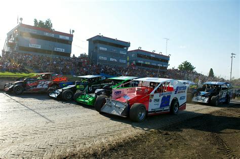 Speedway gearing up for golden season | Cornwall Tourism : Cornwall Tourism