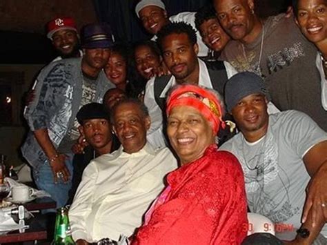 Wayans Family Matriarch Dead at 81, Marlon Pays Tribute - Celebrity Zones