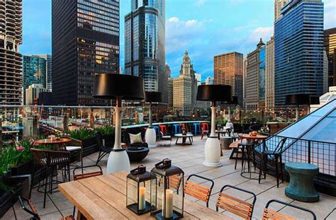 Chicago’s Best Rooftop Bars | Downtown chicago hotels, Best rooftop ...