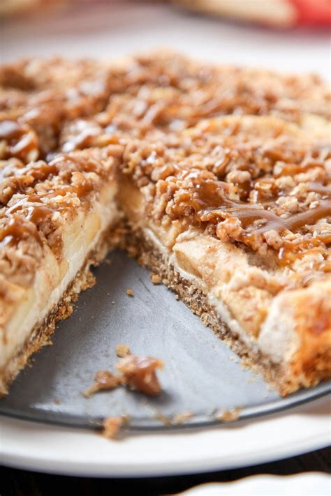 Caramel Apple Crisp Cheesecake - Baking Beauty