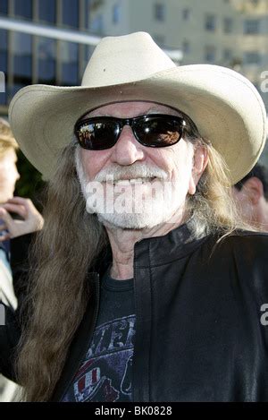 WILLIE NELSON THE DUKES OF HAZZARD WORLD PR GRUMANN'S CHINESE THEATRE ...