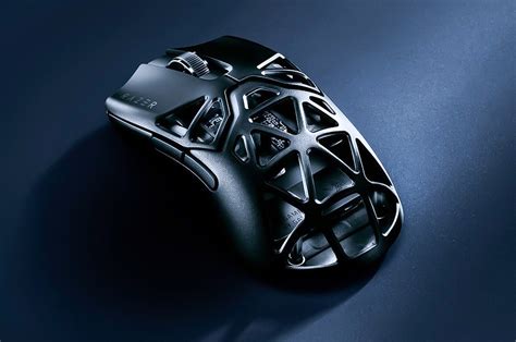 Ultra-Lightweight Razer Viper Mini Signature Edition gaming mouse ...