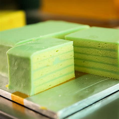 Pandan Layer Cake | MKL