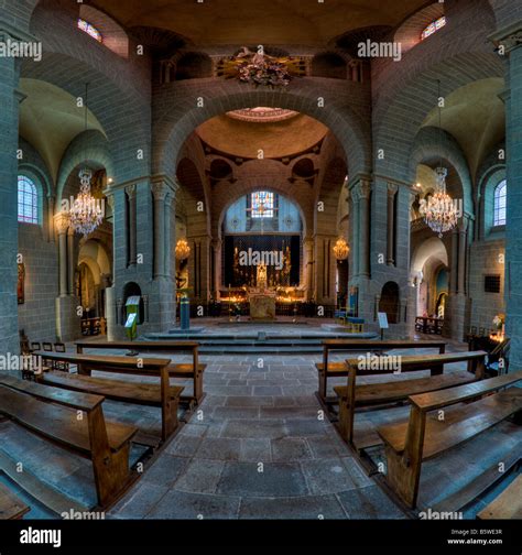 Interior view of Cathedral de Notre Dame du Puy; Puy en Velay, Auvergne ...