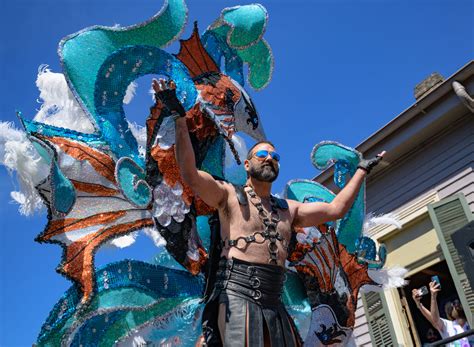 Gallery: The Craftiest of Costumes on the Catwalk of the Bourbon Street ...