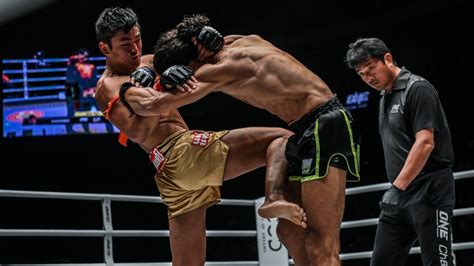 Here Are 5 Essential Muay Thai Clinch Combinations - Evolve University