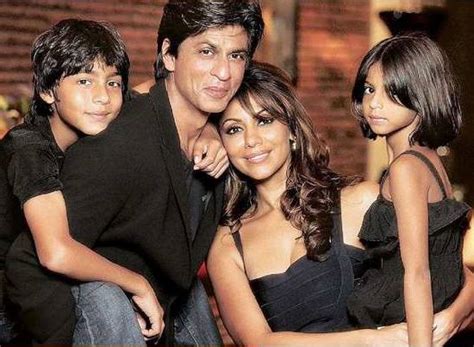 Gauri Khan Height, Age, Husband, Children, Family, Biography & More ...