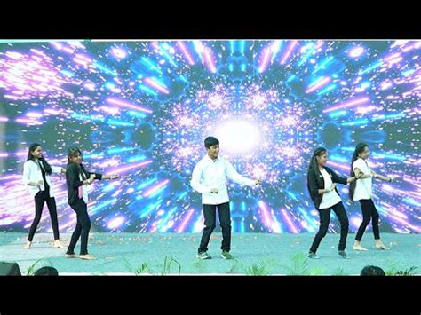 Trending and Viral Songs Cringe Dance Performance - YouTube