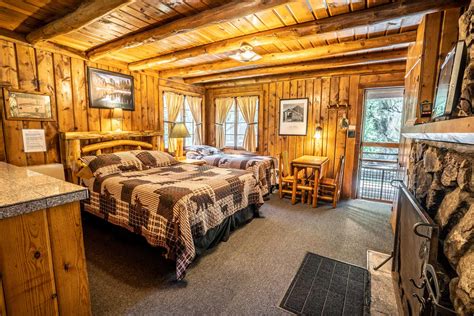 17 Cozy Cabins in Colorado For Your Next Getaway - The Planet D