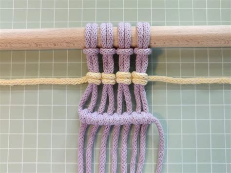 Macrame half hitch knot tutorial: Step-by-step with photos