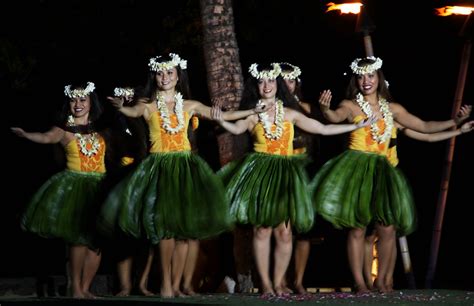 Luau | Definition, Dishes, & History | Britannica