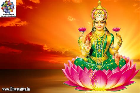 Beautiful Image Of Maa Lakshmi - Wallpaper Large