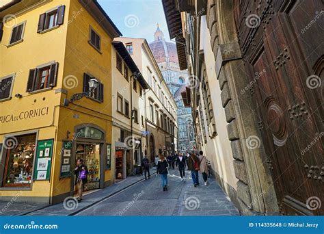 Old Town in Florence, Italy Editorial Stock Photo - Image of florence ...