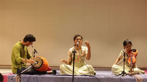 Beginner's Guide to Carnatic Flute Techniques - SaPa Music Blogs