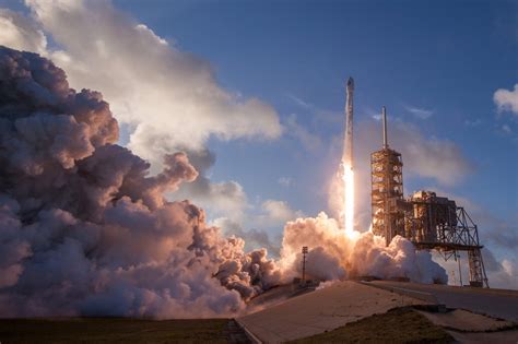 SpaceX is making commercial space launches look like child's play ...