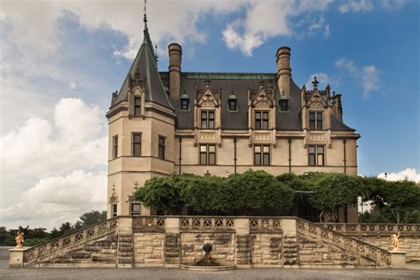 GuestReservations.com - The History Behind The Biltmore Estate ...