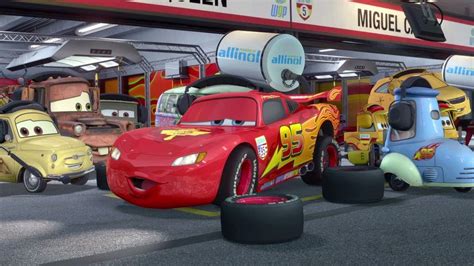 Cars 2 HD Race - Lightning McQueen - Jeff Gorvette - Mater / Hook ...