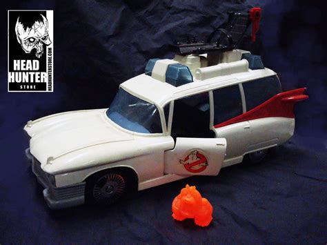 GHOSTBUSTERS ECTO 1 VINTAGE TOY