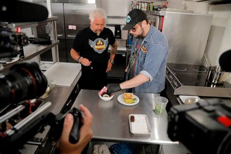 Guy Fieri to feature 3 Memphis restaurants on Food Network in February ...