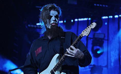 Jim Root - Guitar Compare