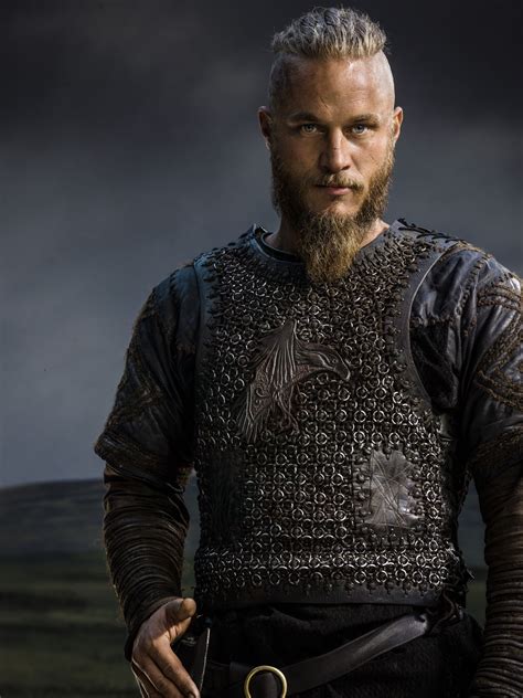 Vikings Season 2 Ragnar Lothbrok official picture - Vikings (TV Series ...