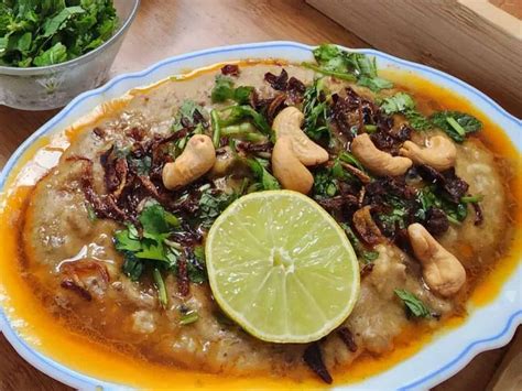 5 Best spots for off-season Haleem in Hyderabad