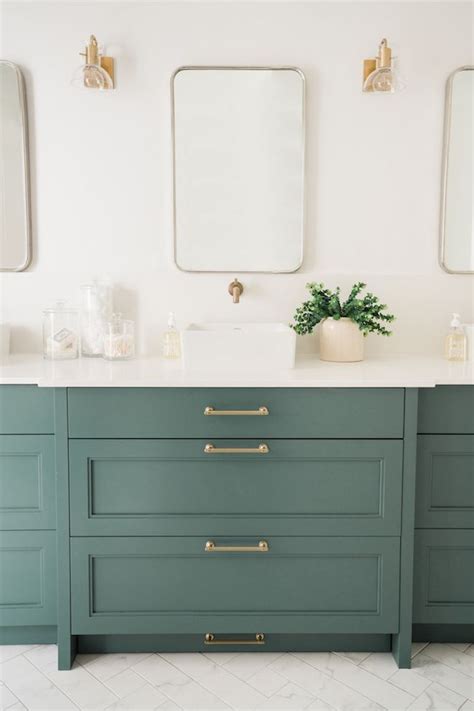 Cabinet paint color is Benjamin Moore Jack Pime | Bathroom design ...