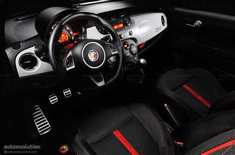 Abarth 500 Review - autoevolution