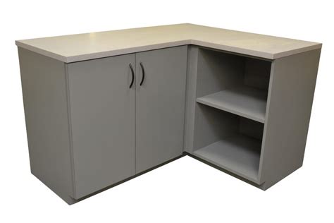 L-Shaped Base Cabinet & Counter Top – Action Laminates