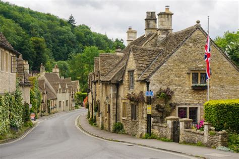 12 Prettiest Cotswolds Villages To Visit | Rough Guides