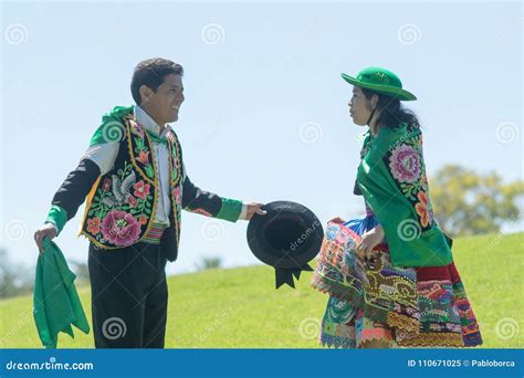 Peruvian Couple Dancing Huayno Dance Stock Image - Image of dance ...