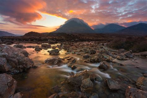 Island of Skye, Isle of Skye IV47 8SP, UK Sunrise Sunset Times