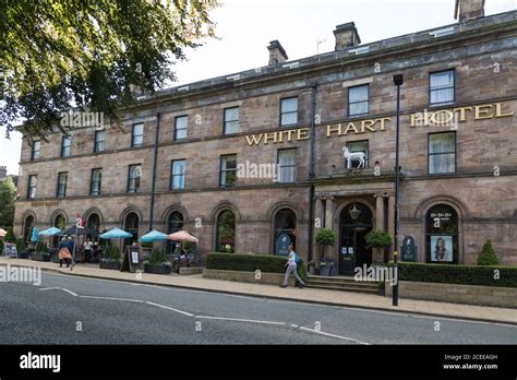 Harrogate town centre hi-res stock photography and images - Alamy