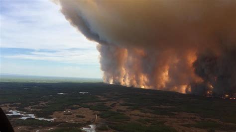 Northern Alberta wildfire: thousands evacuate, conditions expected to ...