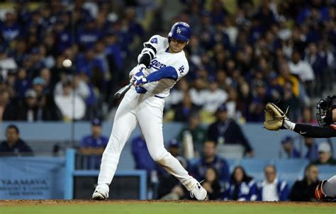 Dodgers Fan's Shohei Ohtani Home Run Catch Highlights League-Wide Issue ...