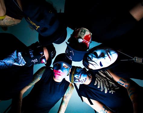 Hollywood Undead - Swan Songs (2008)