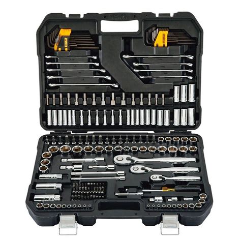 DEWALT Mechanics Tool Set (205-Piece) DWMT81534 - Sansujyuku