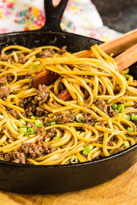 GROUND BEEF MONGOLIAN NOODLES