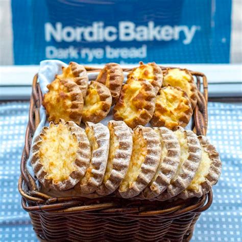 Karelian Pie: How to Make Finnish Karelian Pie – DesiDakaar