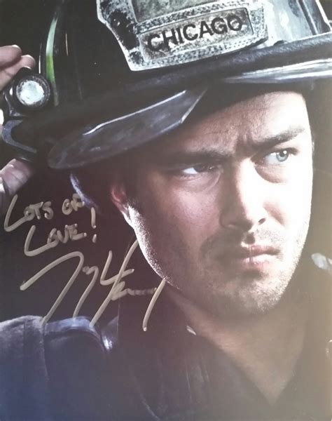 Taylor Kinney Autograph - Celebrity Autograph Success