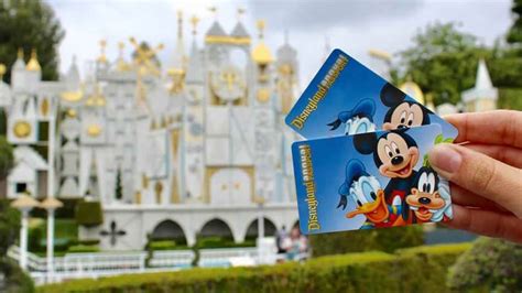 Magic Key- Disneyland's New Annual Pass Program - All Prices, Perks ...