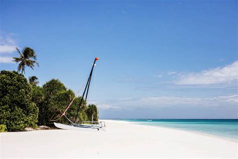 Stay at Amanpulo, Palawan - Kated