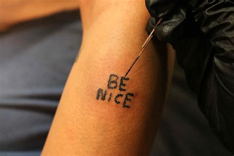 8 Reasons to Get a Stick-and-Poke Tattoo in College