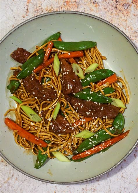 Hoisin Duck Noodles – The Glasgow Diet | Food & Travel Blog