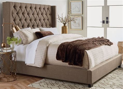 Westerly Brown Queen Upholstered Bed Set in 2020 | Upholstered beds ...