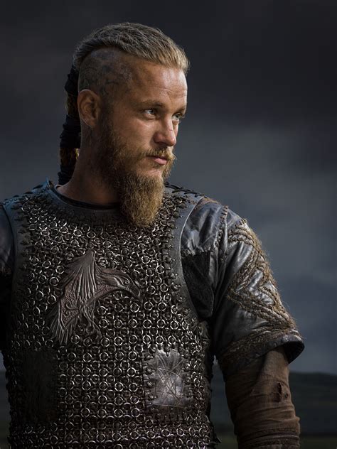 Vikings Season 2 Ragnar Lothbrok official picture - Vikings (TV Series ...