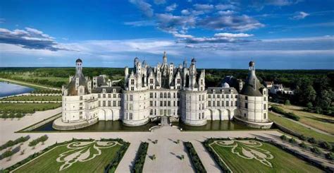 The BEST Château de Chambord Castle & palace tours 2023 - FREE ...