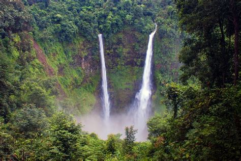 Tad Fane Waterfall - Travel Laos